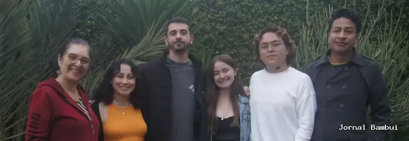 IFMG - Campus Bambuí recebe estudantes estrangeiros, que realizam
                                            pesquisas na instituição