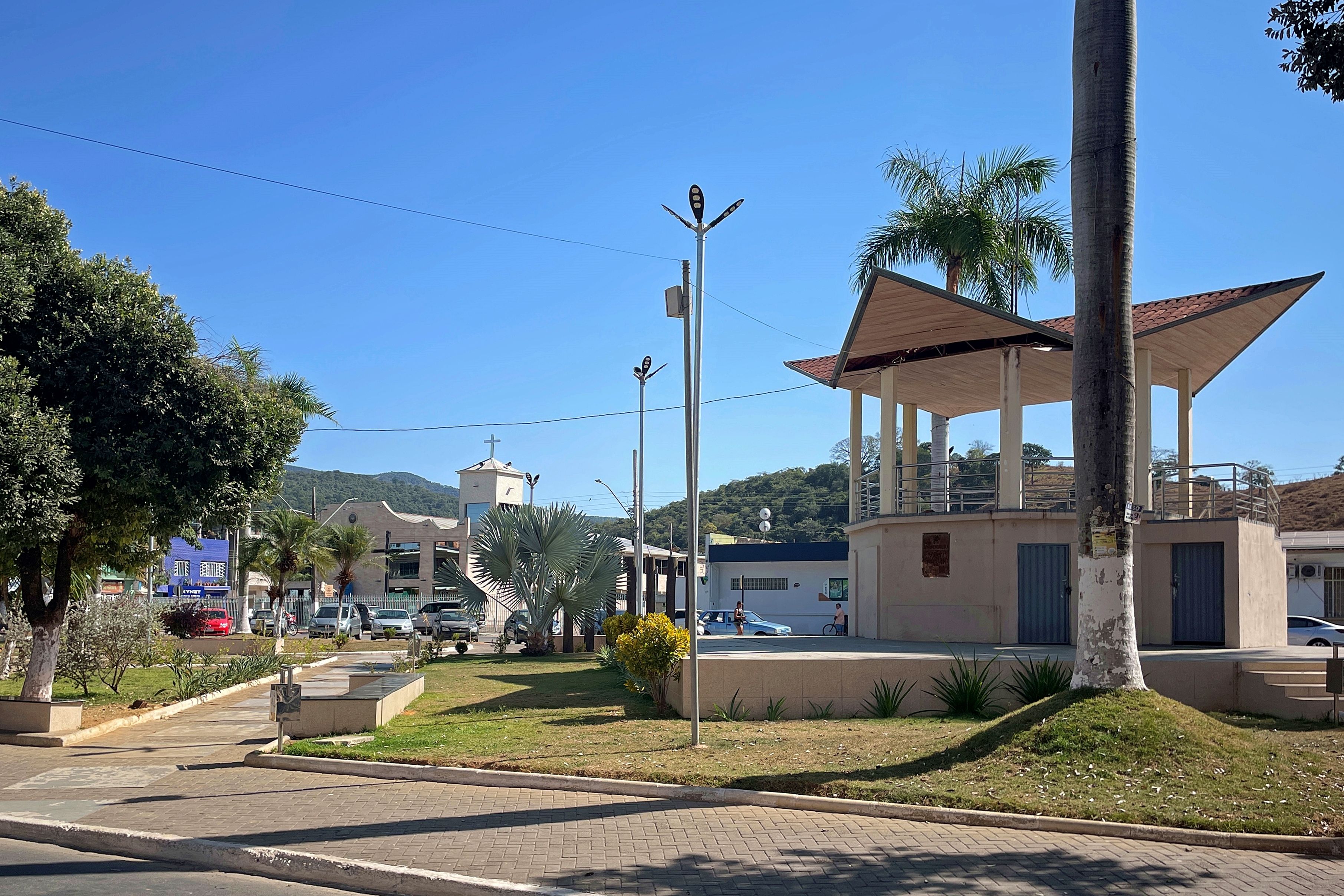 Cartão Postal de Belo Oriente